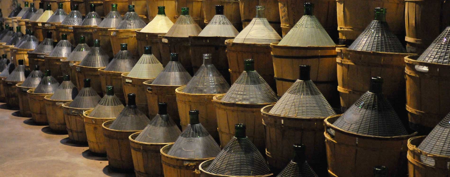 CONSEGNA DI VINO SFUSO - vendita e consegna di vino sfuso in Veneto, Friuli, Lombardia, Piemonte, Liguria, Emilia Romagna e Toscana